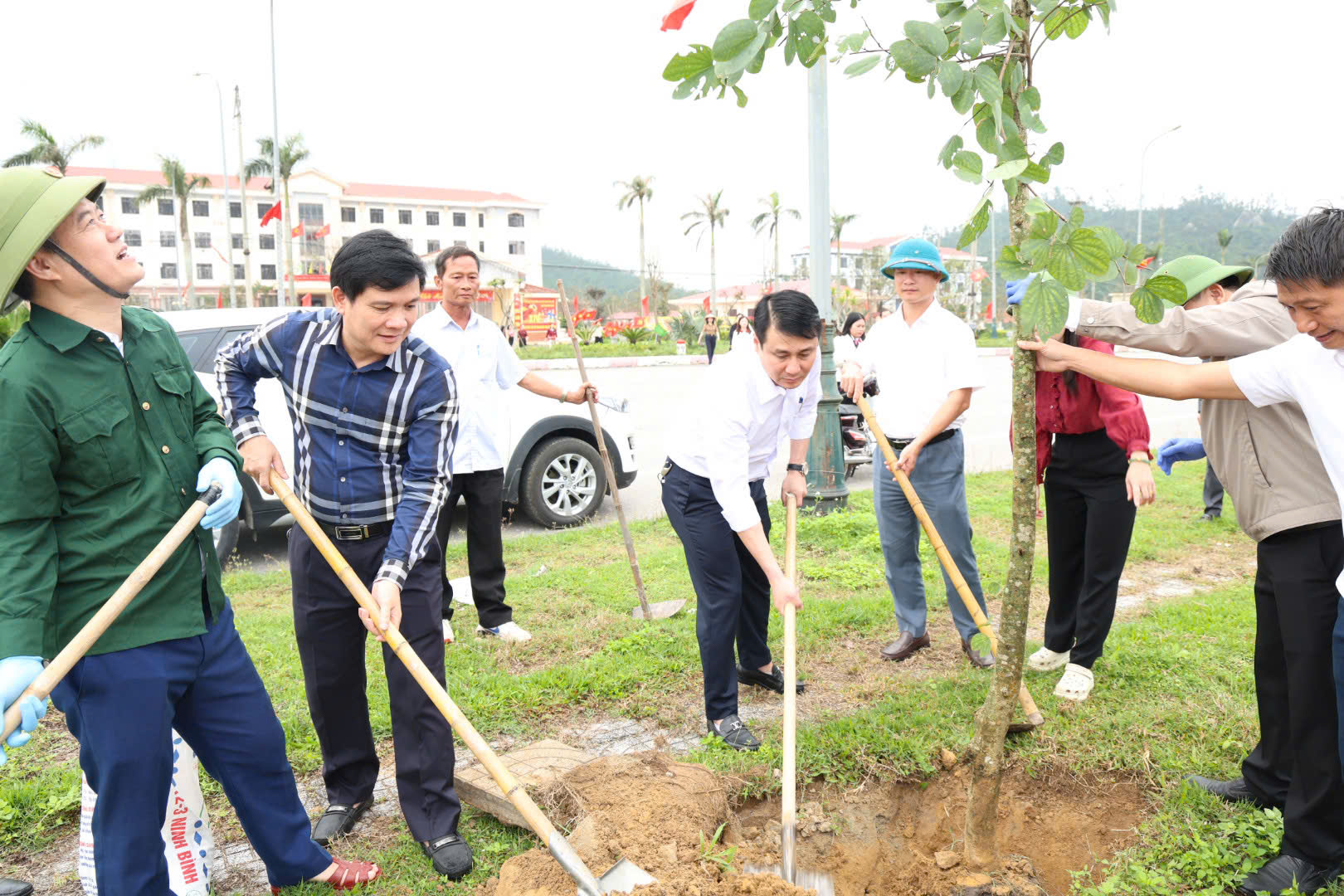 Xã Lộc Hà gặp mặt đầu Xuân và Phát động “Tết trồng cây đời đời nhớ ơn Bác Hồ” Xuân Bính Ngọ 2026