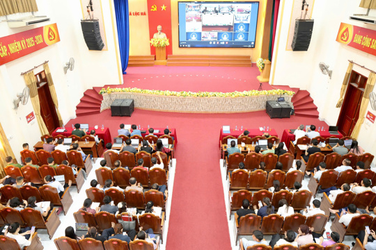 Lộc Hà tổ chức Hội nghị học tập, quán triệt, tuyên truyền và triển khai thực hiện các nghị quyết, chỉ thị của Trung ương, của tỉnh 