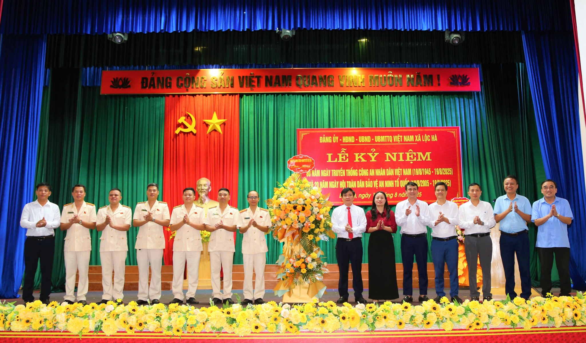 CÔNG AN XÃ LỘC HÀ VIẾT TIẾP NHỮNG CHIẾN CÔNG 