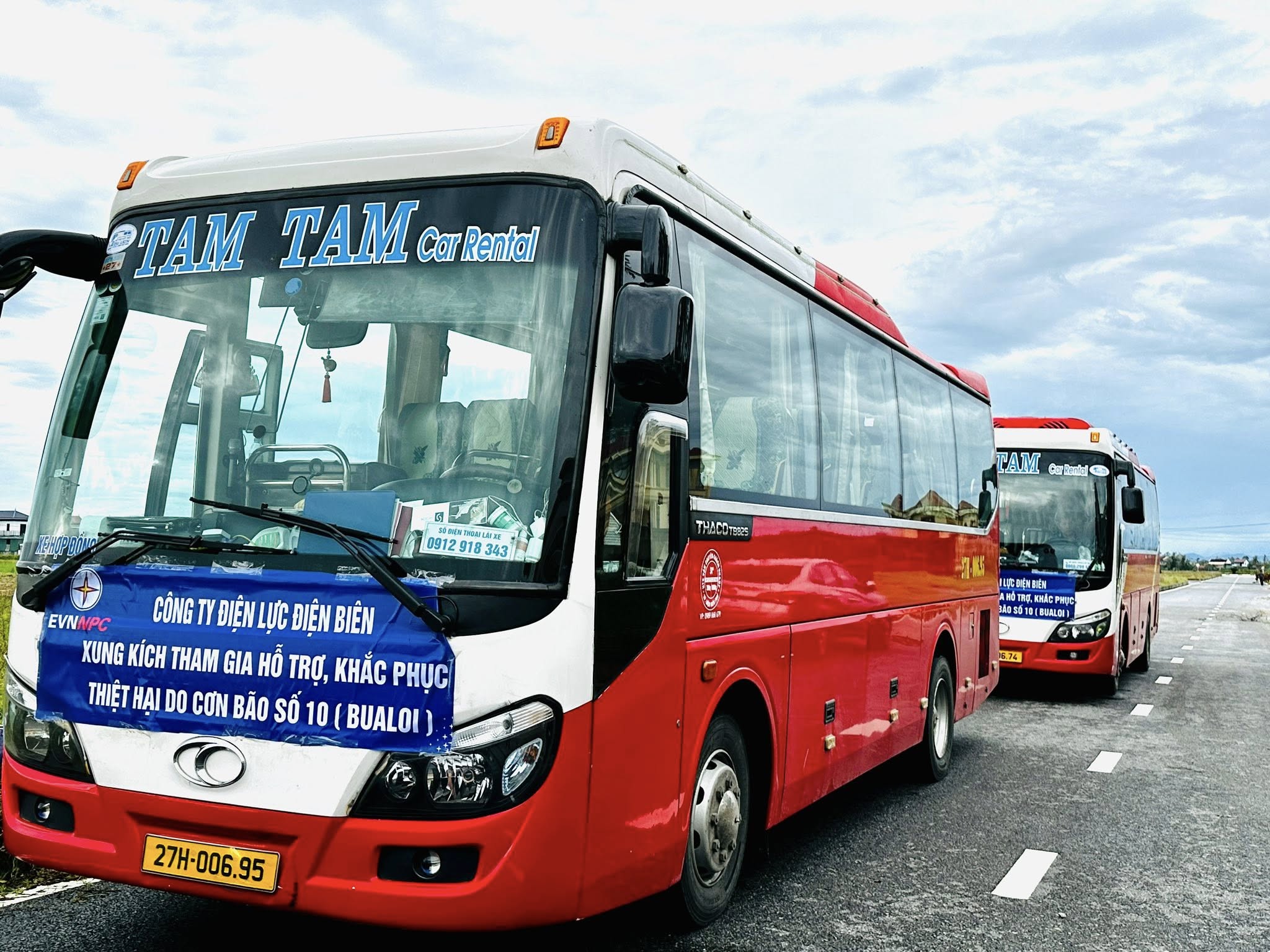 Điện lực Điện Biên hỗ trợ xã Lộc Hà khắc phục hậu quả bão số 10 