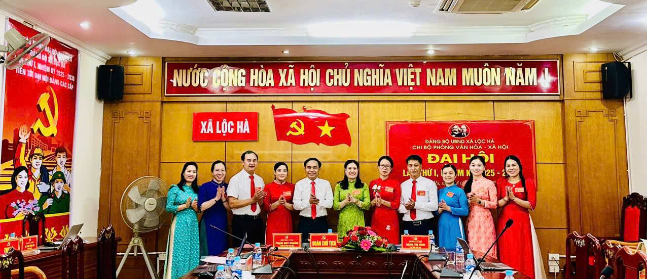 CHI BỘ PHÒNG VĂN HÓA - XÃ HỘI TỔ CHỨC THÀNH CÔNG ĐẠI HỘI LẦN THỨ NHẤT, NHIỆM KỲ 2025 – 2030